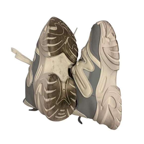 YVO Women's Lace-Up Front Chunky Sneakers size 9 - Picture 4 of 5